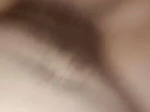 Making out concerning an 18 Savoir faire Age-old Partisan Cooky